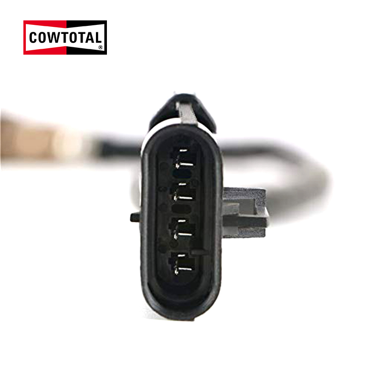 Oxygen Sensor 0258010010 For ISUZU - COWTOTAL