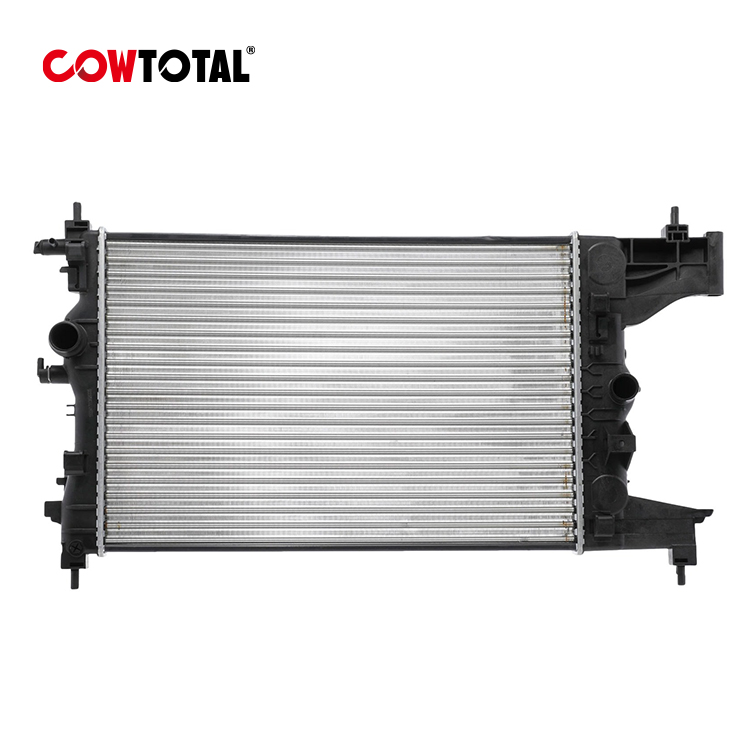 Car Radiators 13267652 シボレー オペル用 (1)